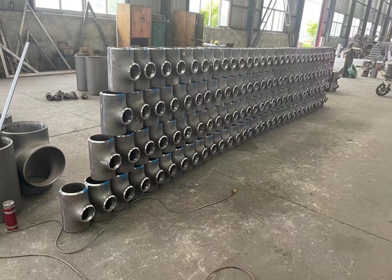 Asme B16.9 Astm A 234 Wpb Łącznik redukcyjny Spoina doczołowa Wp304/L 316/L S2205 S32750