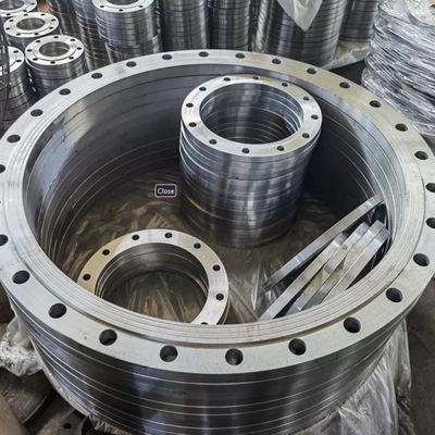 OEM ASTM A105 Kute stalowe kołnierze SCH80 Odporna na rdzę powierzchnia oleju