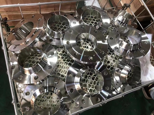 OEM ASTM A105 kute kołnierze ze stali węglowej SCH80 Odporna na rdzę powierzchnia oleju