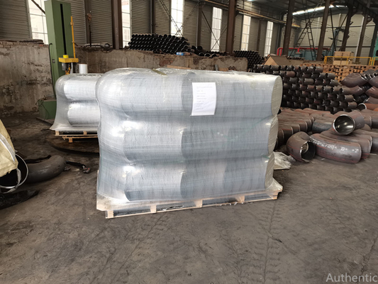 5,8 m bezszwowa rura ze stali nierdzewnej 12Х18Н9Т 159 * 6 530 * 8 273 * 11 Standard GOST
