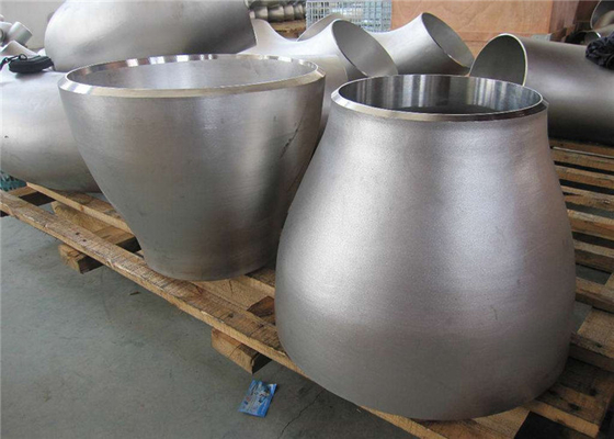 Sch10 Sch 20 Bezszwowa koncentryczna złączka redukcyjna 325*159 1/2&quot;~48&quot; Astm