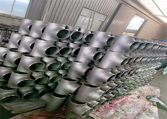 Asme B16.9 Sch40 Prosty trójnik ze stali węglowej Astm A 234 Wpb Spoina czołowa