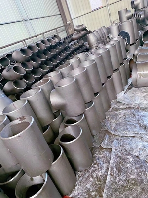 Trójnik ze stali nierdzewnej ASTM A234 Sch40 Sch80 50mm 100mm 1000mm Piaskowanie
